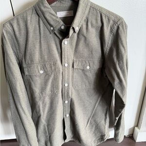Everlane Men's Olive-Green Button-Down Workshirt
